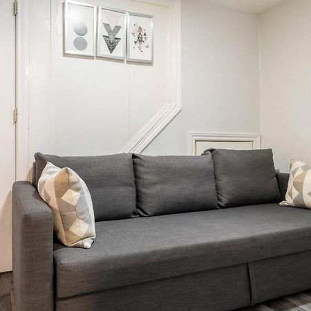 דירות המילטון Cozy Nest Basement Unit מראה חיצוני תמונה